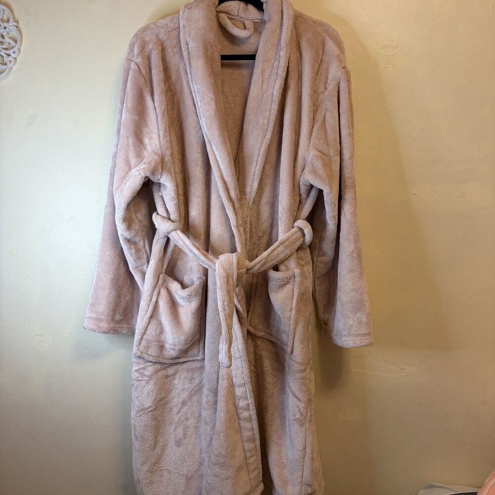 Women’s Soft Plush Bath Robe With Shawl Collar Front Patch Pockets Tie Belt